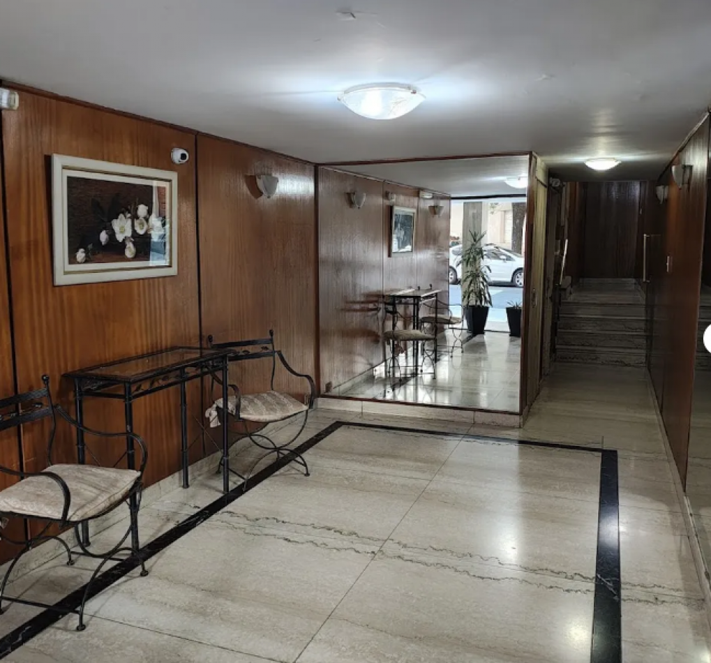 EN VENTA SEMIPISO AL FRENTE 4 AMB CON DEPENDENCIA EN CABALLITO