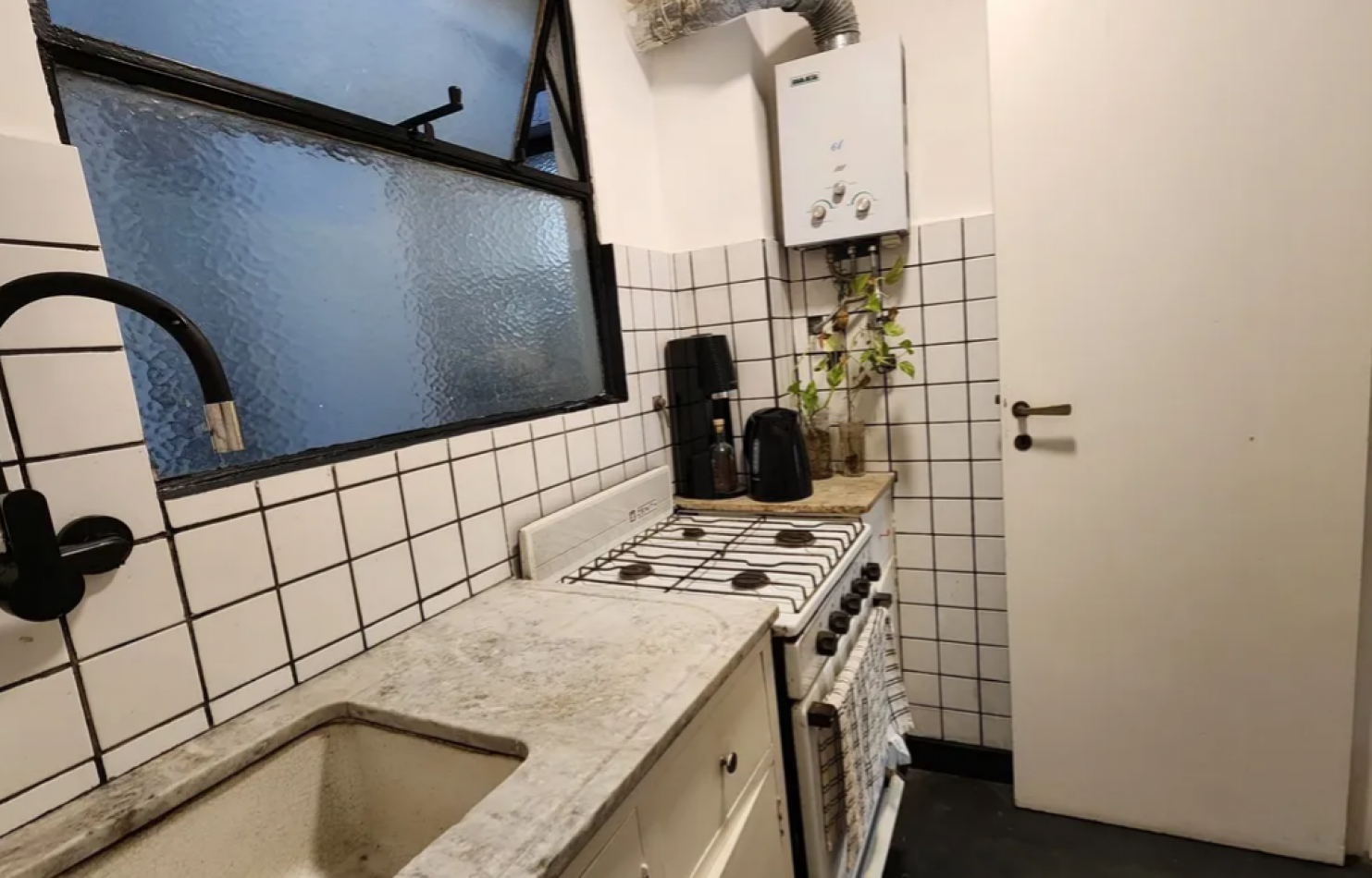 Alquiler depto 1 amb  c on Balcon en balvanera