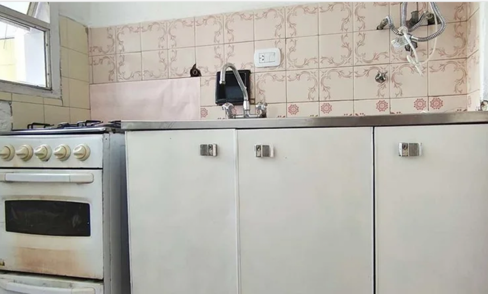 Departamento 3 amb en venta Campana 400,Flores.