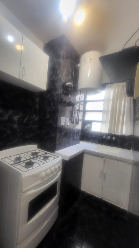 En Alquiler DEPTO DE 2 AMB EN CABALLITO