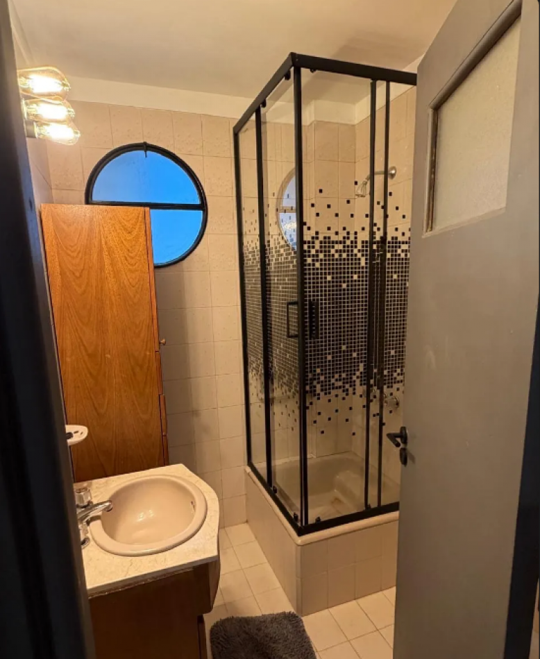 En venta Depto de 3 amb contrafrente en Las Cañitas