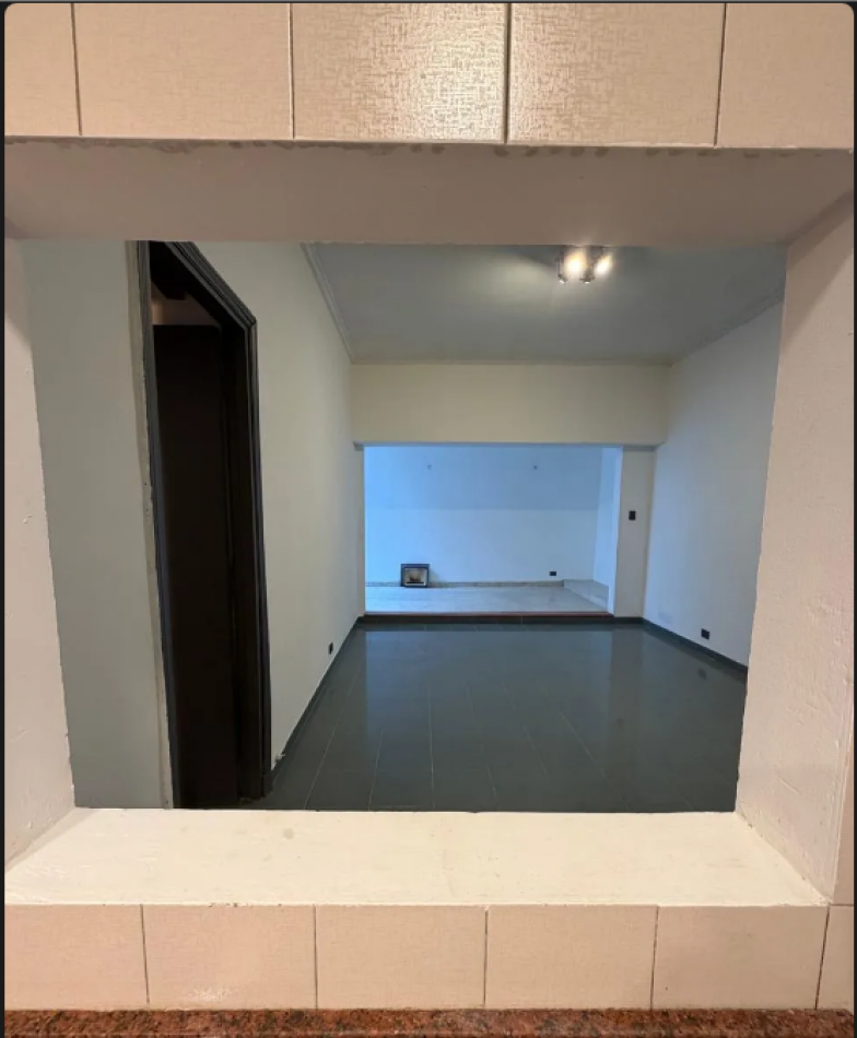 En venta Depto de 3 amb contrafrente en Las Cañitas