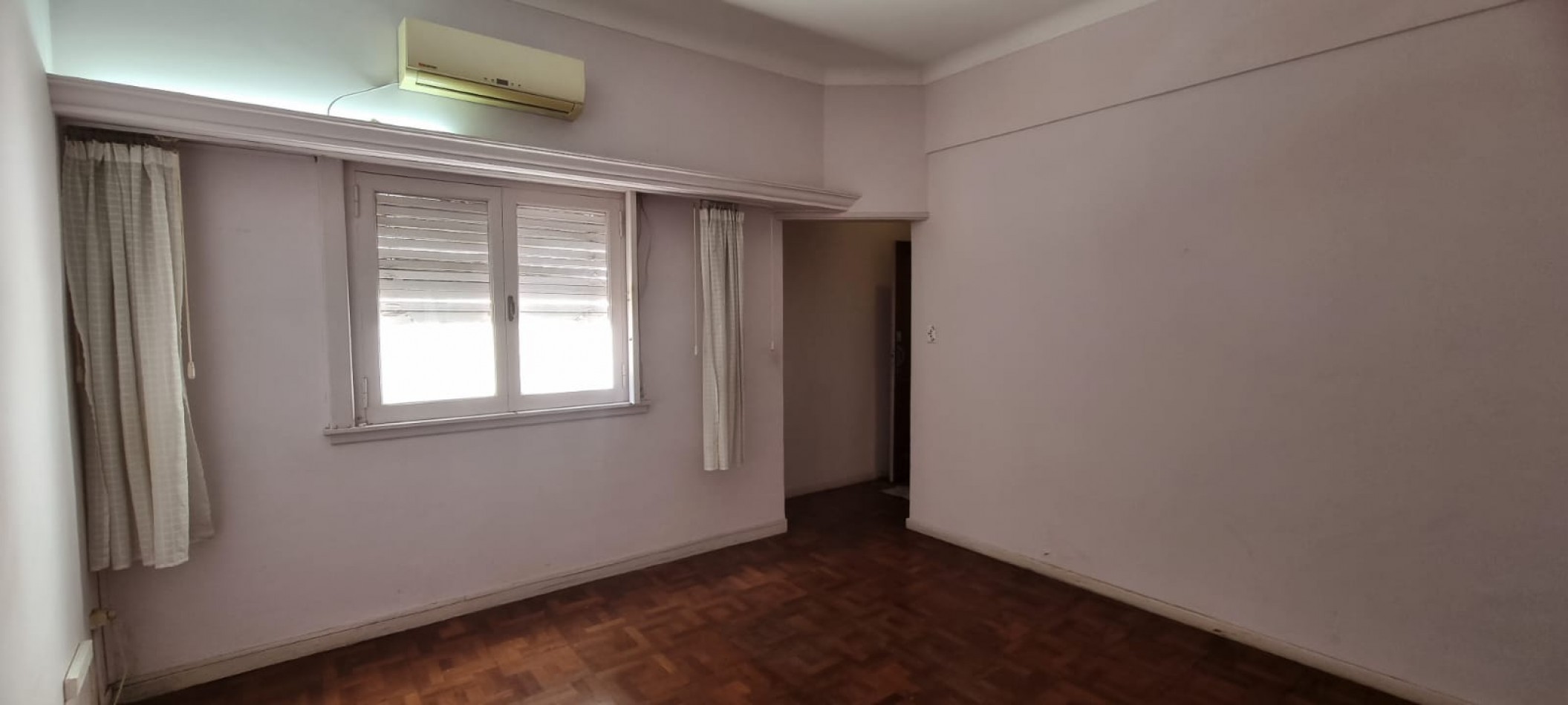 En venta depto  2 amb en caballito