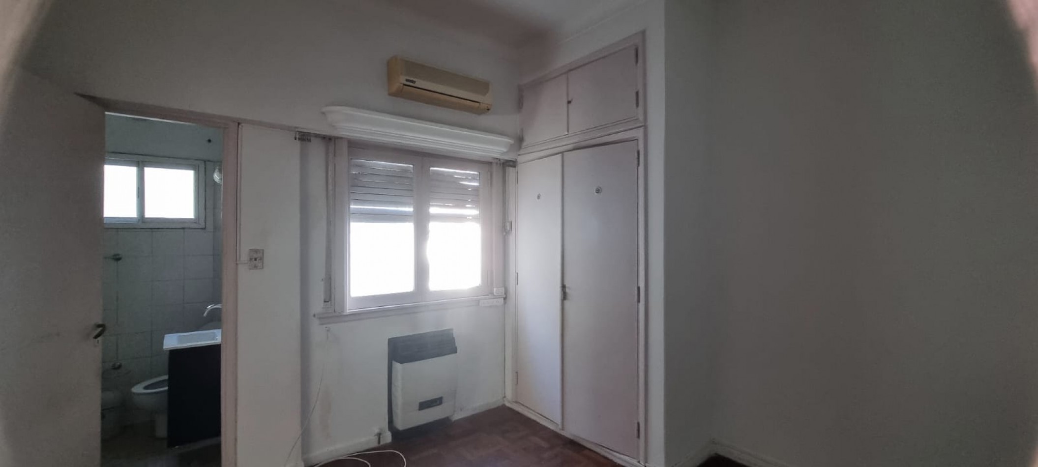 En venta depto  2 amb en caballito