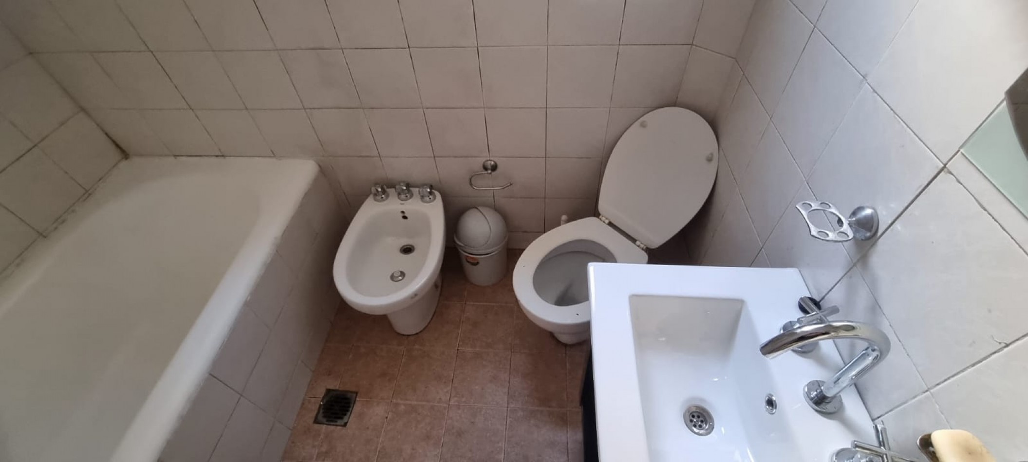 En venta depto  2 amb en caballito