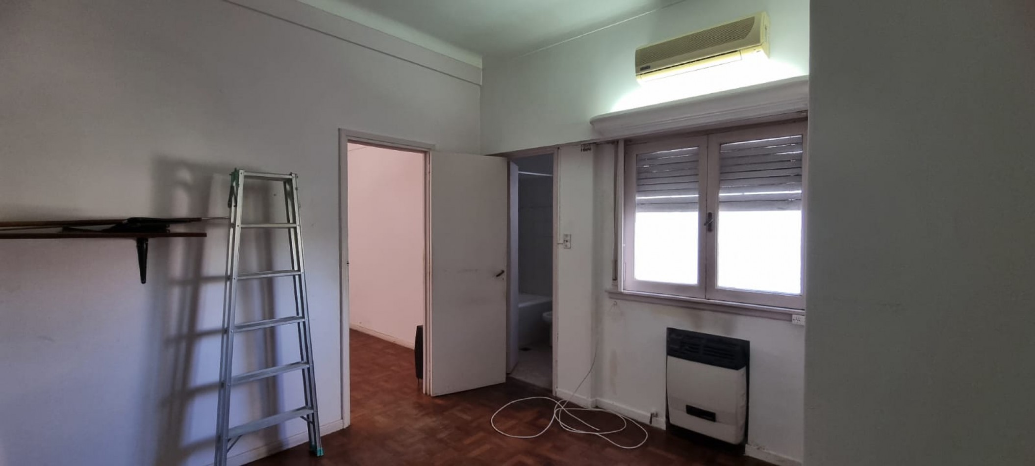 En venta depto  2 amb en caballito