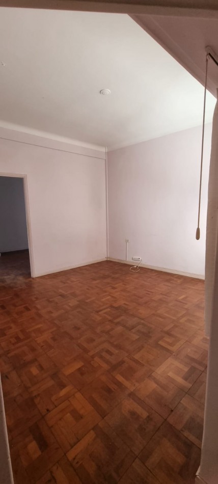 En venta depto  2 amb en caballito