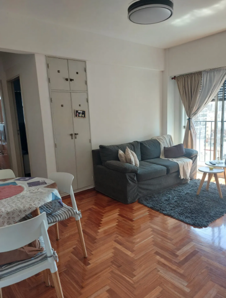 En venta Depto de 2 amb Vista abierta en Belgrano