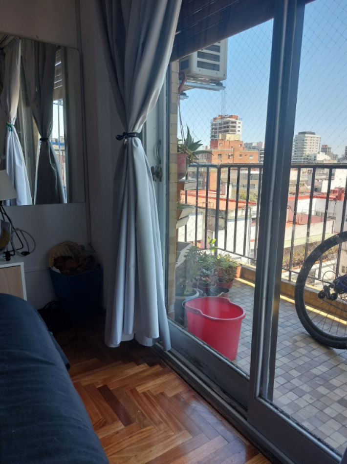 En venta Depto de 2 amb Vista abierta en Belgrano