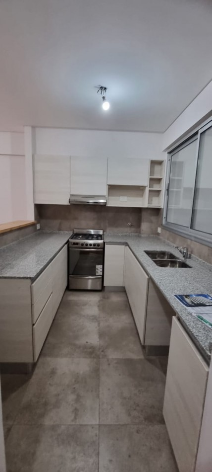 Venta depto tres amb con balcon en G. de Laferrere 1100, Parque Chacabuco