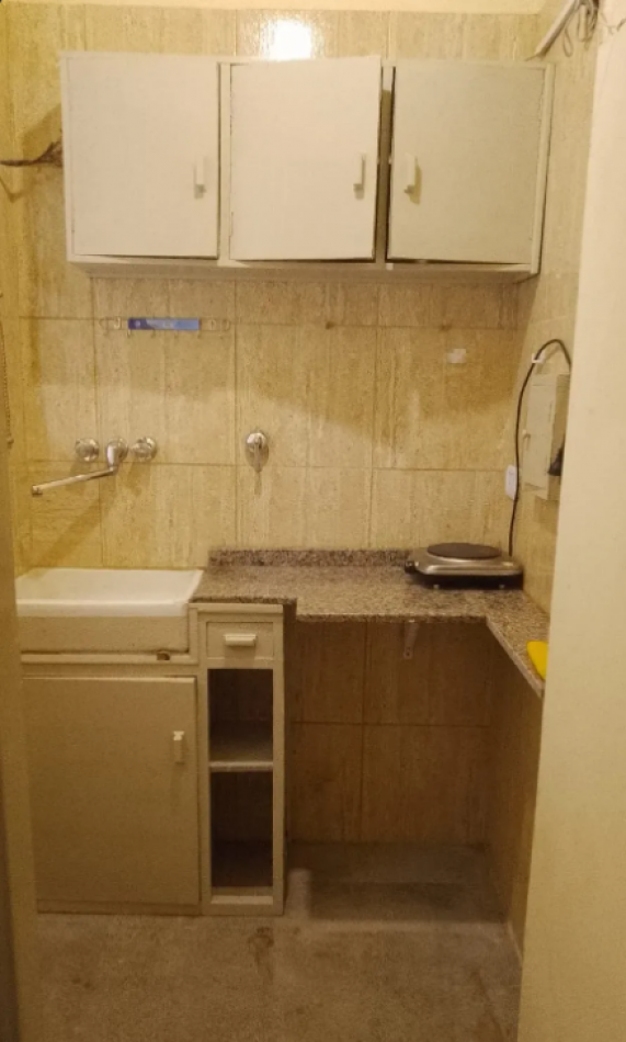 En Venta Depto 2 amb lateral en Balvanera