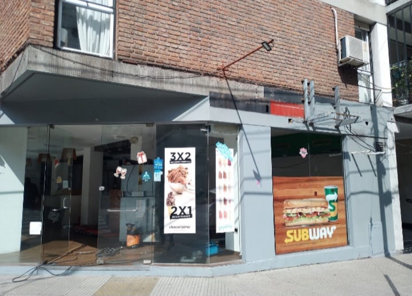 En Alquiler Local Comercial sobre Av Acoyte Caballito
