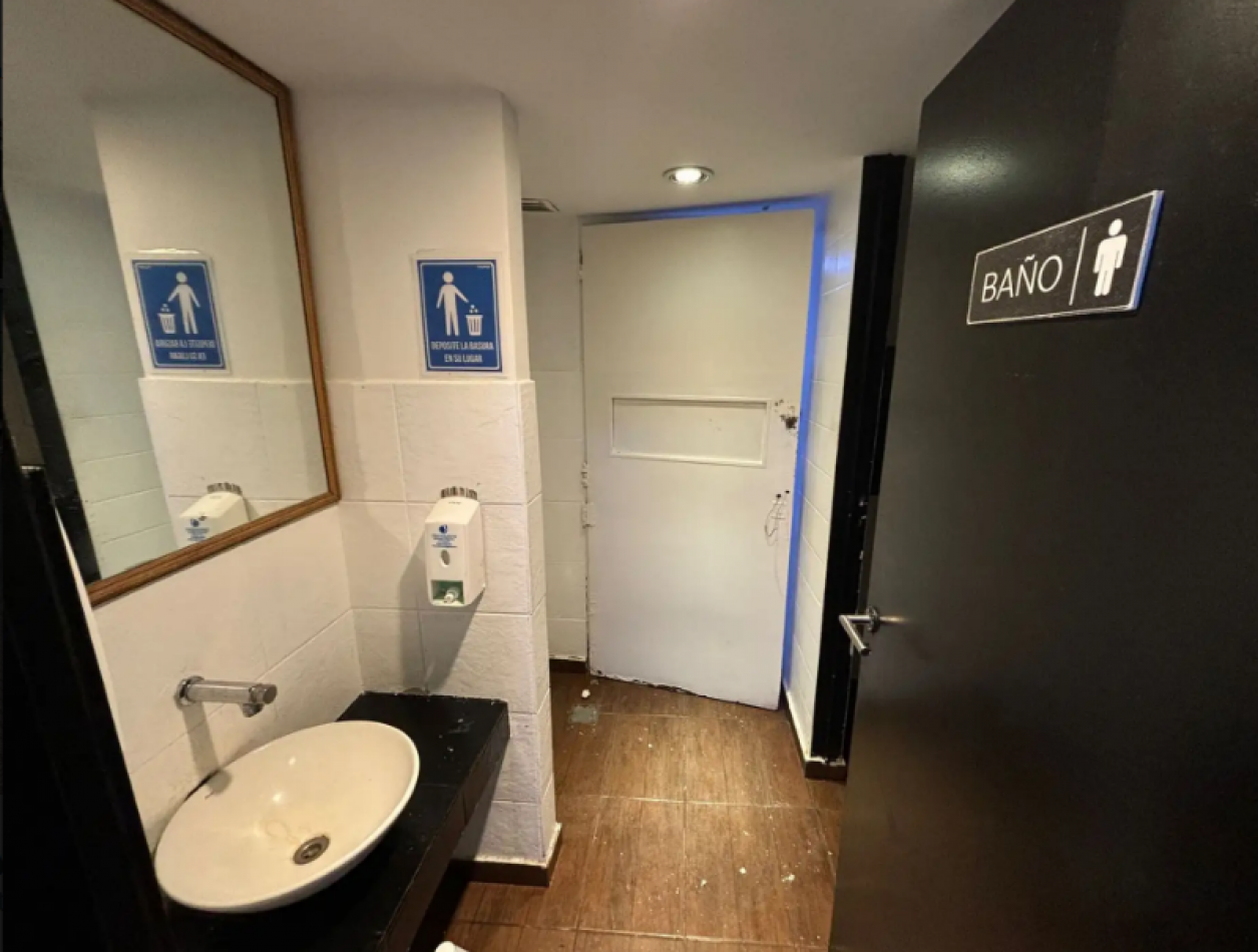 En Alquiler Local Comercial sobre Av Acoyte Caballito