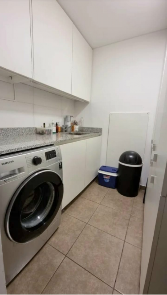 En venta Depto de 3 amb con cochera en  Villa Santa Rita