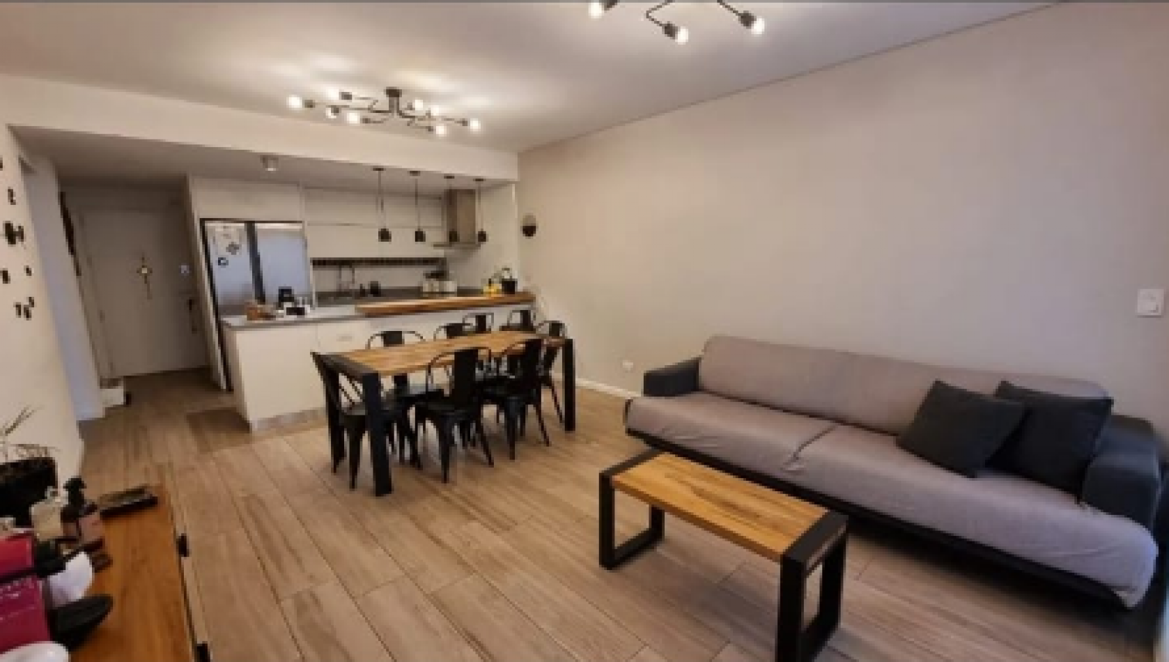 En venta Depto de 3 amb con cochera en  Villa Santa Rita