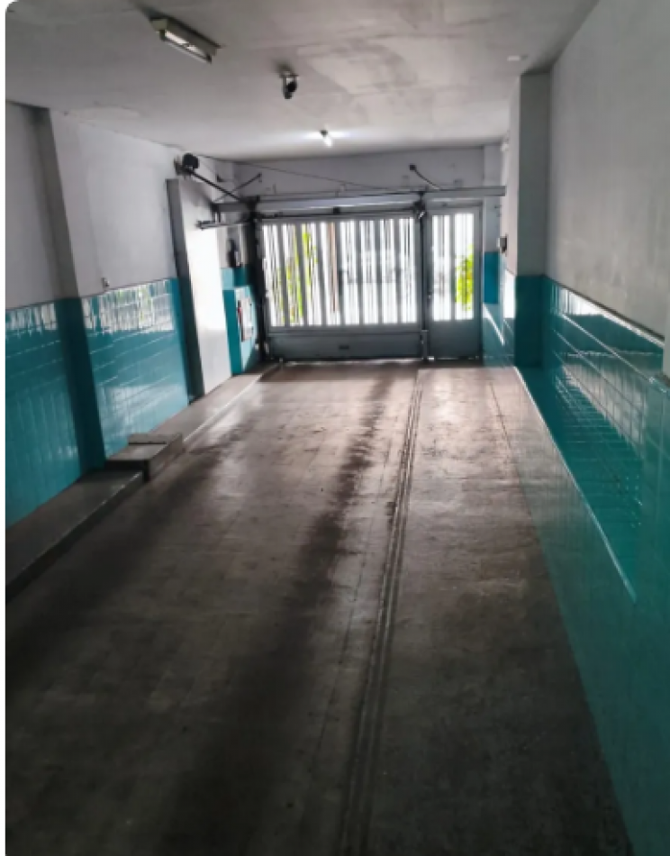 En venta depto de 4 amb con dependencia con cochera y baulera en Villa Urquiza