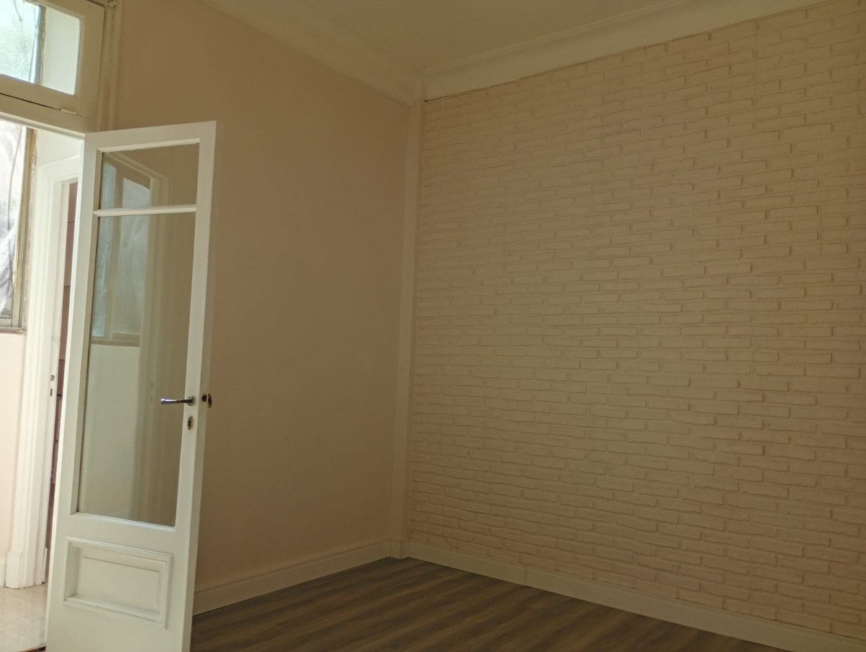 Venta departamento 3 amb rafaccionado a nuevo en Viamonte 2400, Balvanera