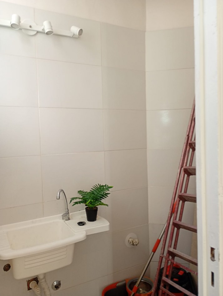 Venta departamento 3 amb rafaccionado a nuevo en Viamonte 2400, Balvanera