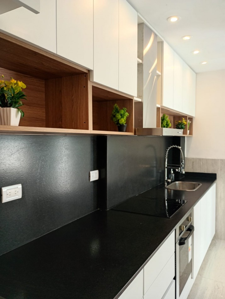 Venta departamento 3 amb rafaccionado a nuevo en Viamonte 2400, Balvanera