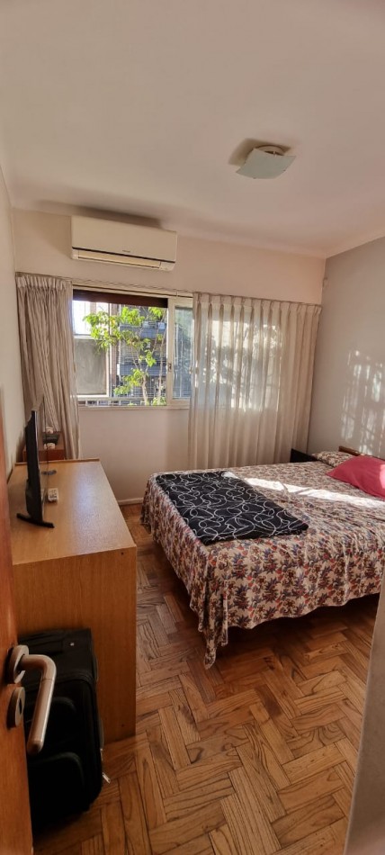 En venta depto 4 amb al Frente en Caballito