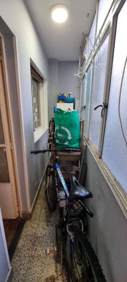 En venta depto 4 amb al Frente en Caballito