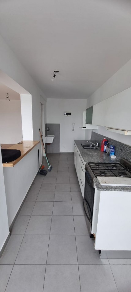 Alquiler departamento 3 amb con cochera en Garcia Lorca 200, Caballito