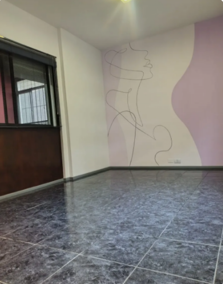 En venta depto de 3 amb. lateral con cochera en San Nicolas