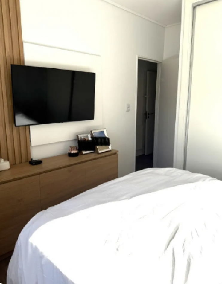 En venta Depto de 4 amb con balcon corrido en Recoleta