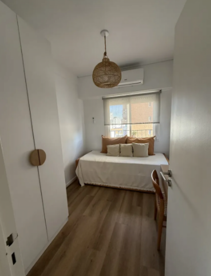 En venta Depto de 4 amb con balcon corrido en Recoleta