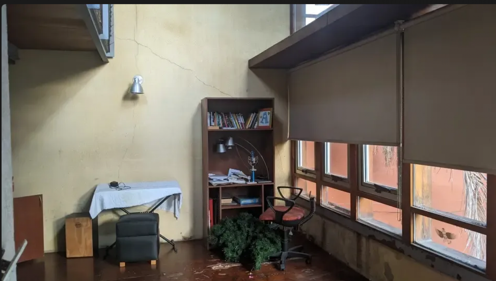 Casa en Venta 4 amb con cochera  sobre lote Propio en   Saavedra