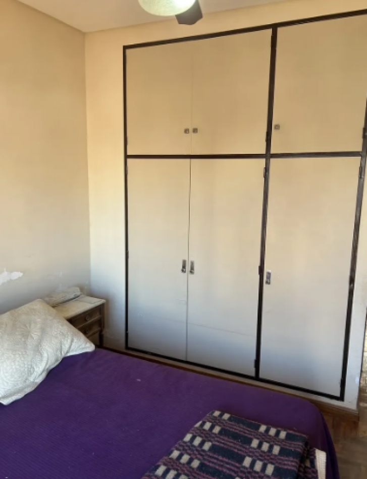 En Venta Depto de 4 amb al frente ,cochera y Baulera en Villa Crespo