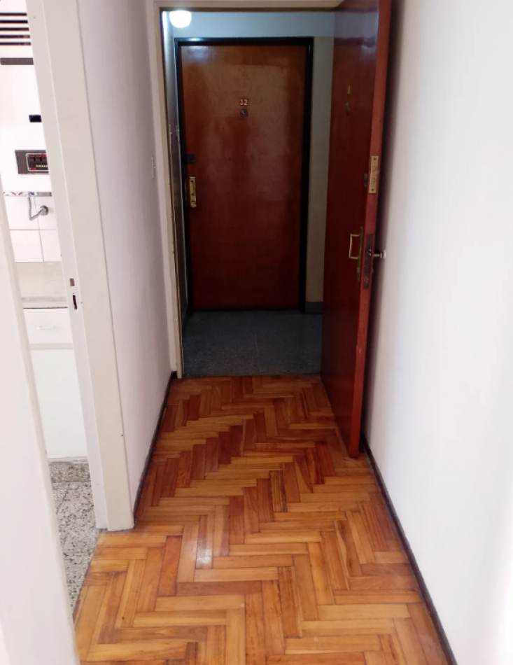 En Venta depto de 2 Amb en caballito