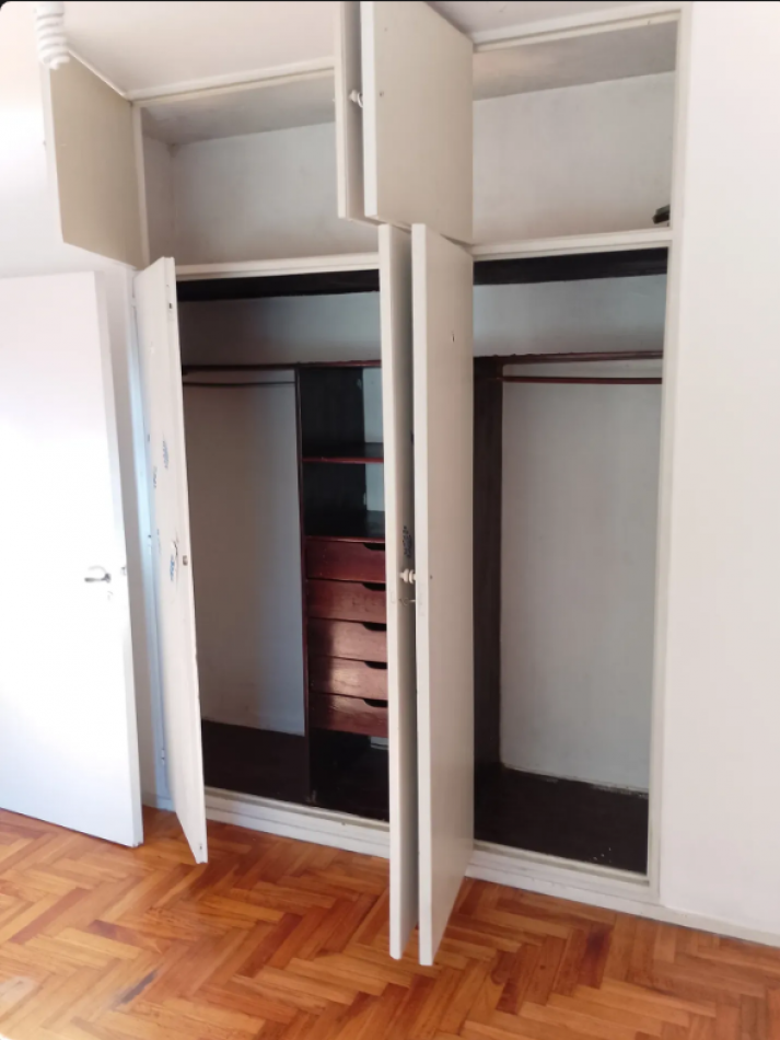 En Venta depto de 2 Amb en caballito