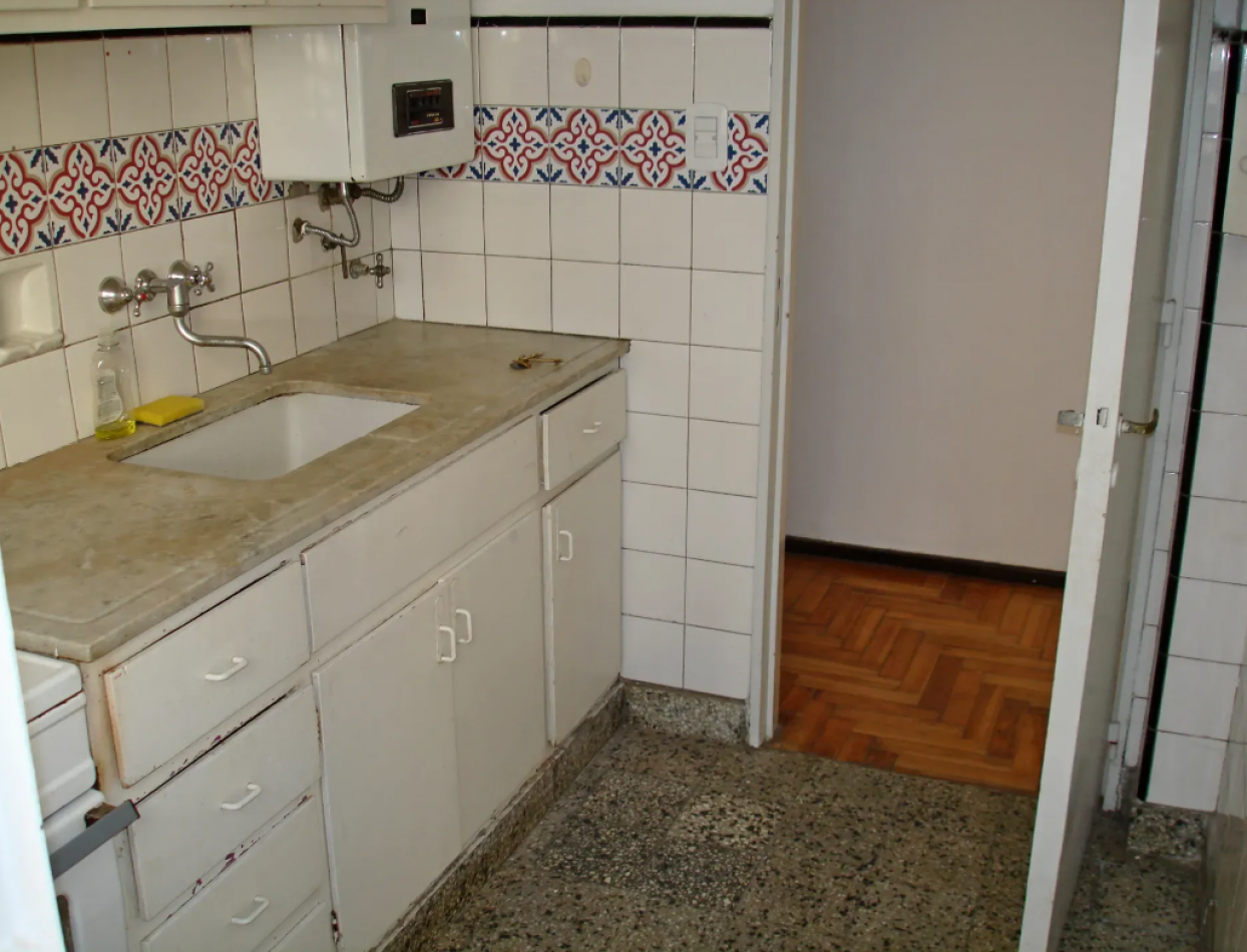 En Venta depto de 2 Amb en caballito