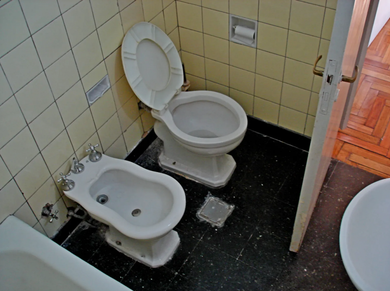 En Venta depto de 2 Amb en caballito