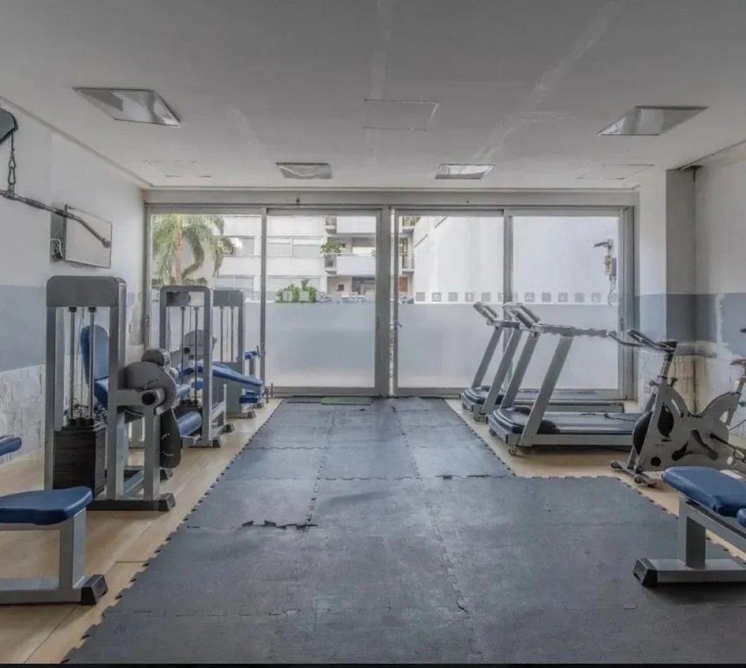 Venta departamento 3 ambientes con cochera en Parque Chacabuco 