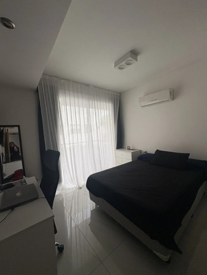 Venta departamento 3 ambientes con cochera en Parque Chacabuco 
