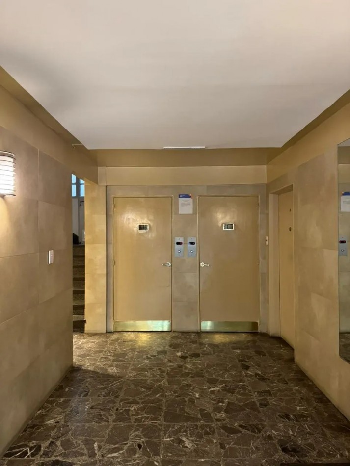 Venta monoambiente con balcon en Palermo