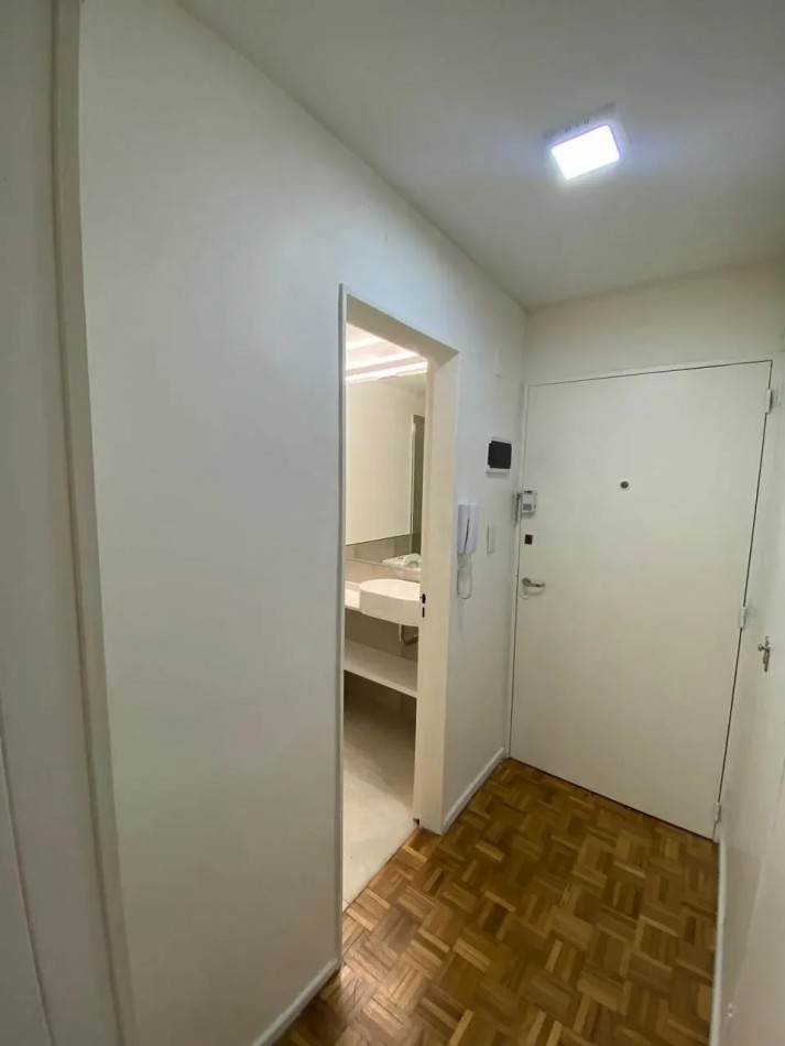 Venta monoambiente con balcon en Palermo