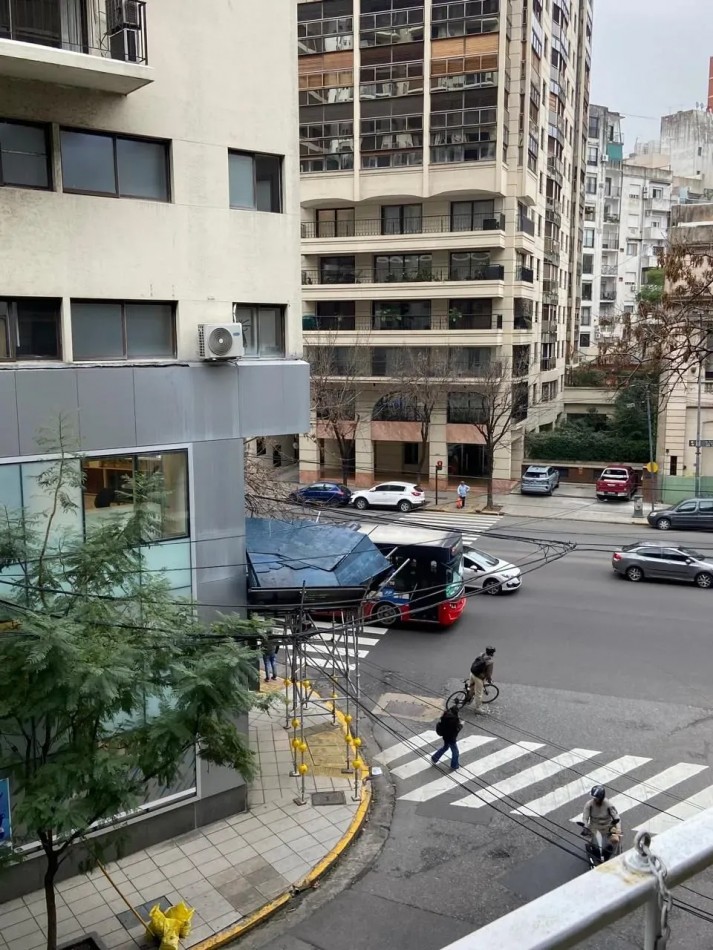 Venta monoambiente con balcon en Palermo