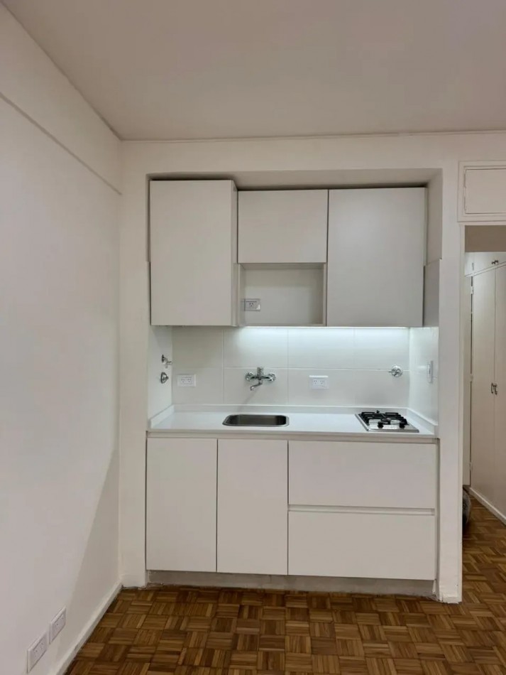 Venta monoambiente con balcon en Palermo