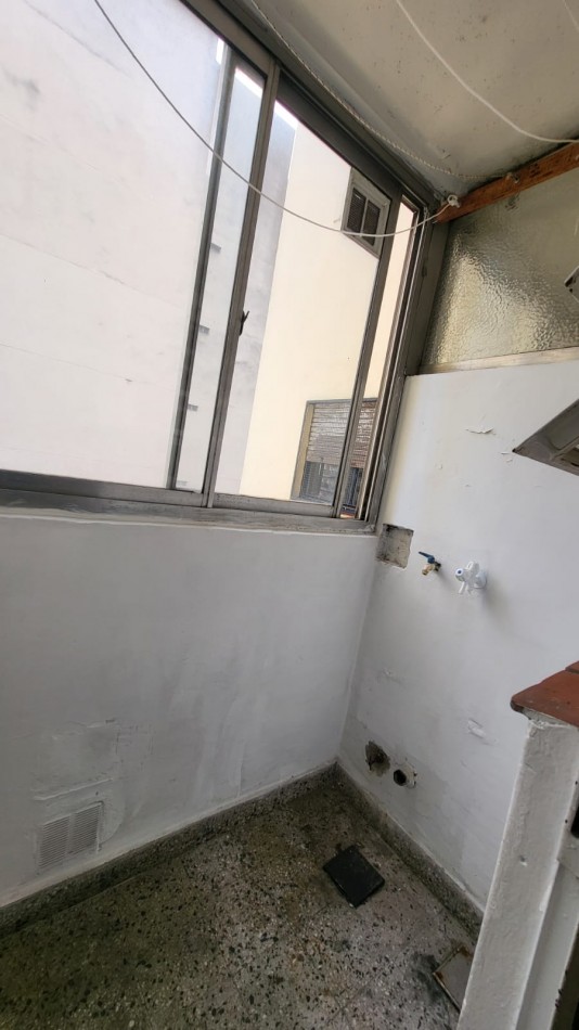 En Venta depto de 2 Amb en caballito