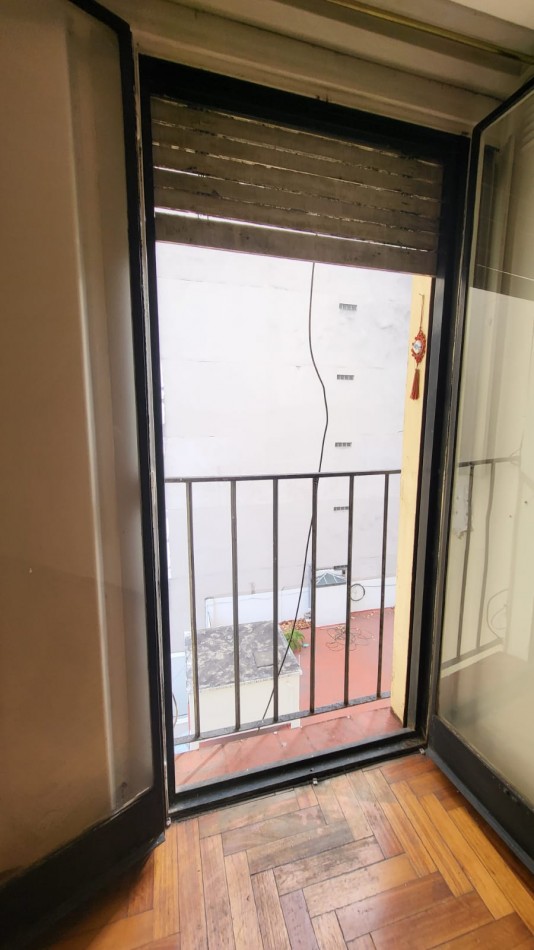 En Venta depto de 2 Amb en caballito