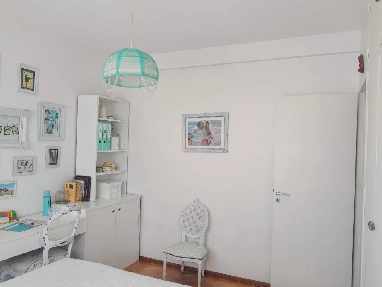 Venta departamento 4 amb con balcon en Recoleta
