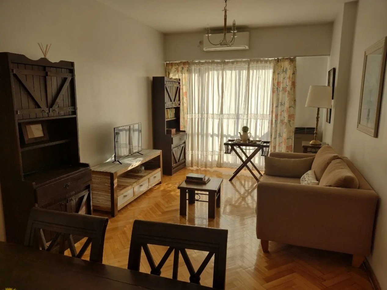 Venta departamento 4 amb con balcon en Recoleta