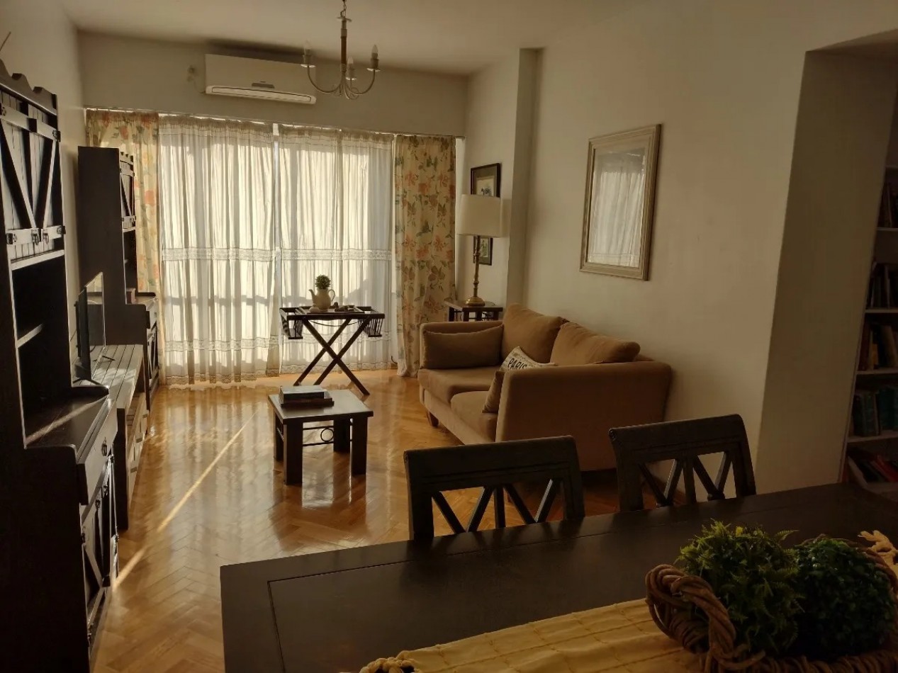 Venta departamento 4 amb con balcon en Recoleta