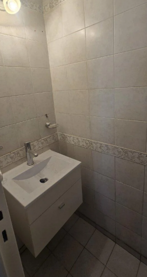 EN VENTA DEPTO DUPLEX 3 AMB EN CABALLITO