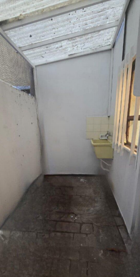 EN VENTA DEPTO DUPLEX 3 AMB EN CABALLITO