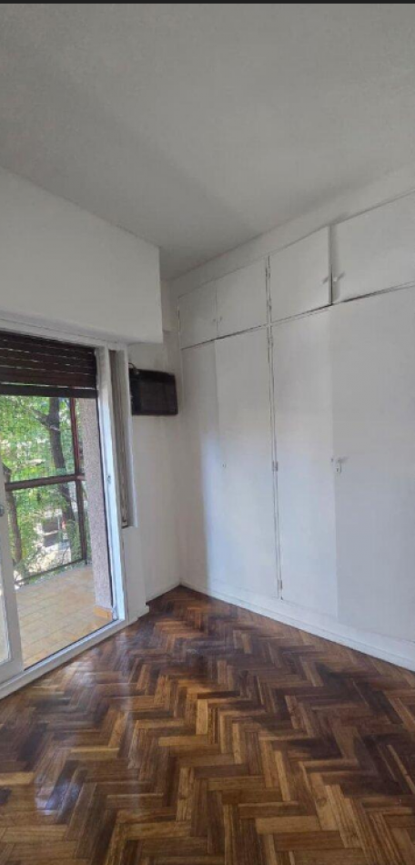 EN VENTA DEPTO DUPLEX 3 AMB EN CABALLITO