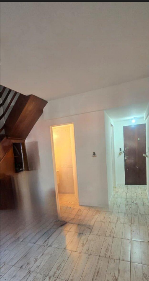 EN VENTA DEPTO DUPLEX 3 AMB EN CABALLITO